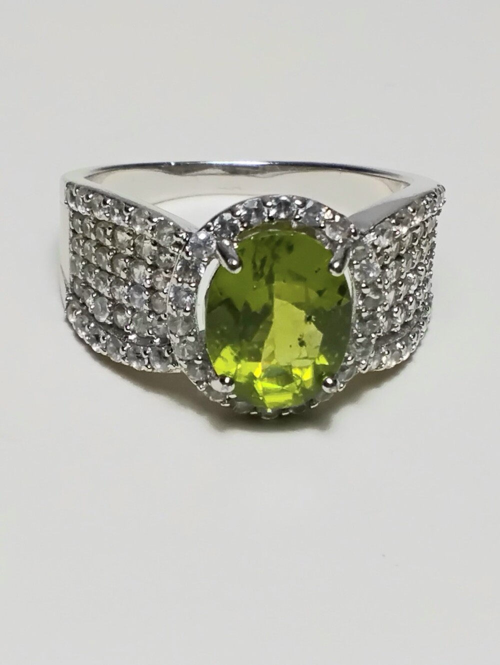 925 Silver Peridot Halo Ring Sz 8-1/2